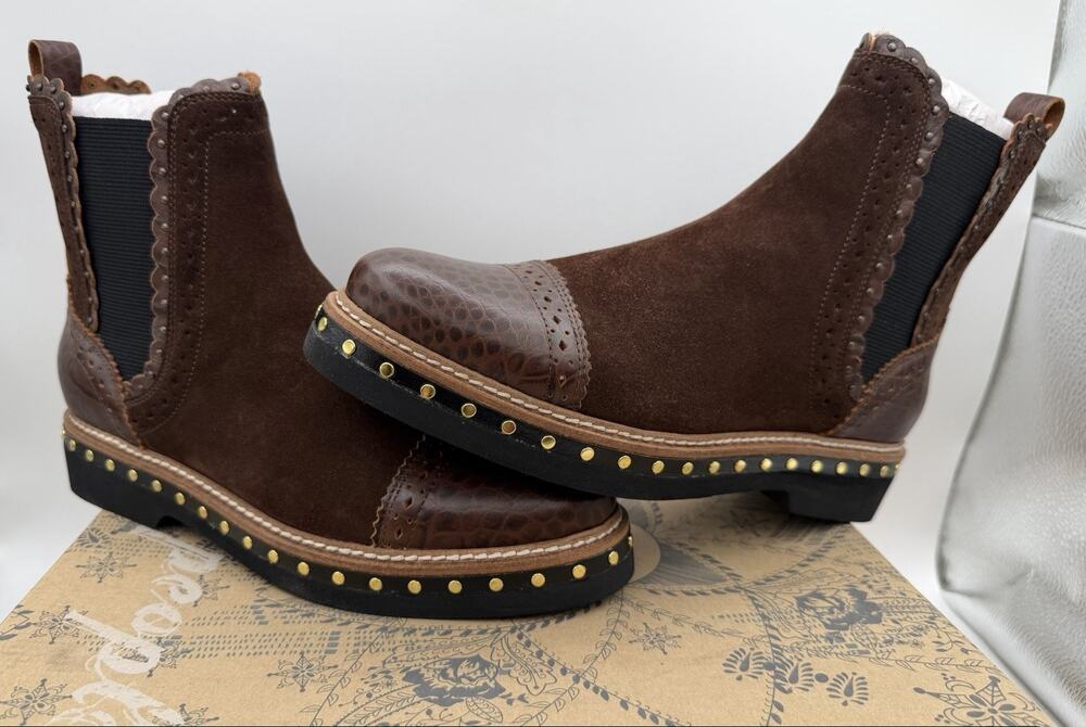 Free People Atlas Chelsea Boots Sz 38 Chocolate Brown Suede Faux Animal New